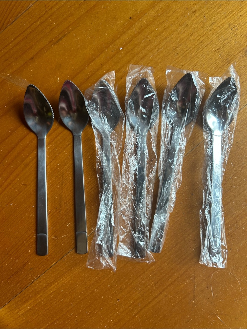 Stainless Steel Grapefruit Spoons 🥄 / Set of 6